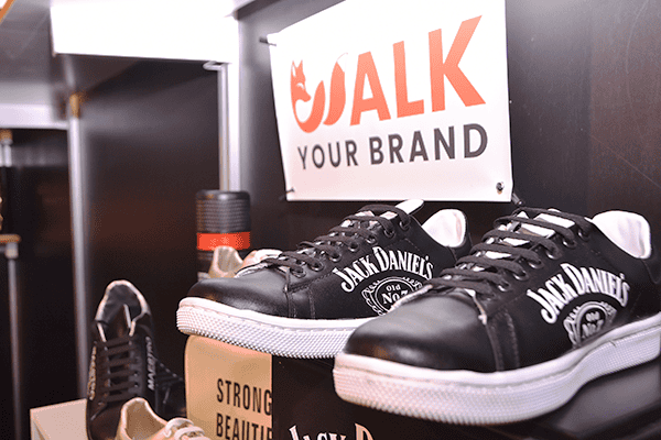 Walk your brand Walk your brand