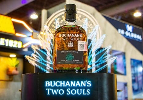 Visual Merchandising_Exhibidores y Vitrinas_XB GLOBAL