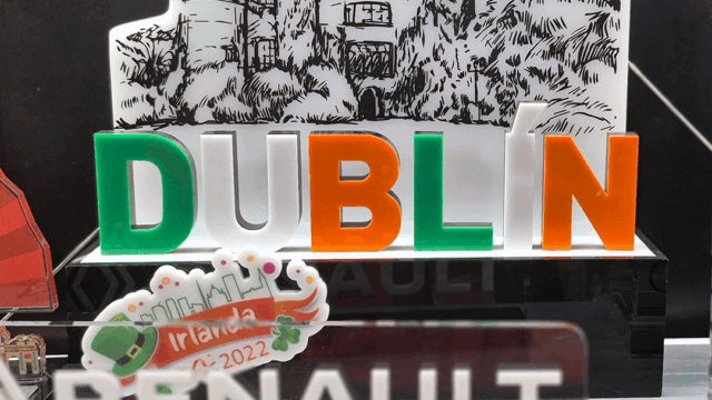 Dimensión Espacio 001 1080x1080