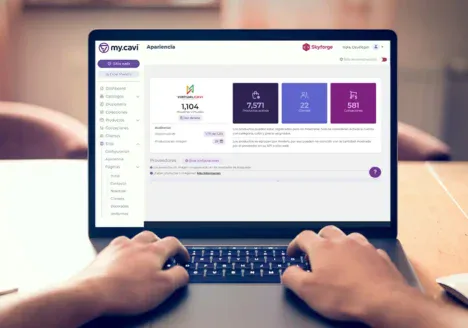 Panel de control de MyCavi con información centralizada para gestionar catálogos, precios, existencias y productos promocionales.